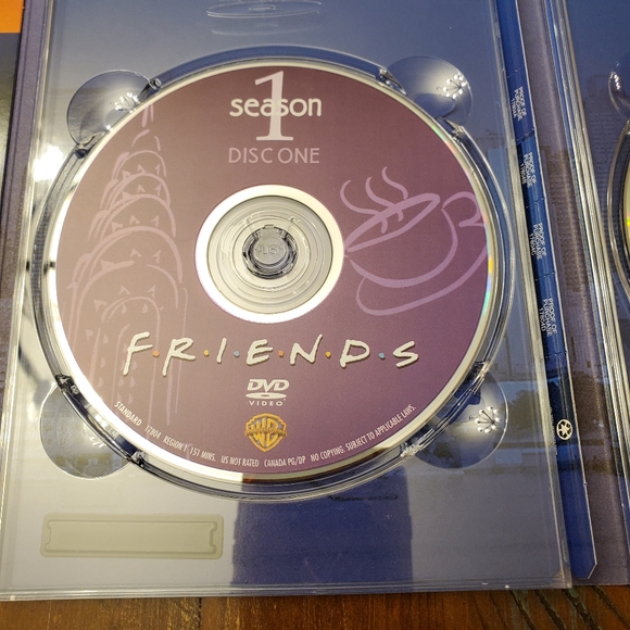 🎈2/$15 Friends season 1 DVD box set - Picture 3 of 10
